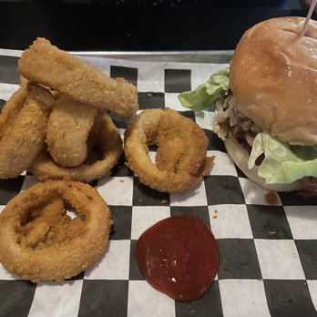 Urban Stack - Gourmet Bacon Cheeseburger with Side of Onion Rings - Burgers Near Me - Chattanooga, Tennessee Urban Stack - Gourmet Bacon Cheeseburger with Side of Onion Rings - Burgers Near Me - Chattanooga, Tennessee