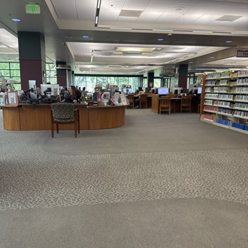 Vacaville Town Square Library - Inside - Libraries Near Me - Vacaville, California Vacaville Town Square Library - Inside - Libraries Near Me - Vacaville, California