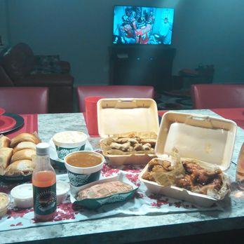 Wingstop - Chicken Wings Near Me - Matteson, Illinois