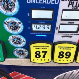 3.99 if you pay cash 4.29 for debit or credit. Per gallon?! Rip off 3.99 if you pay cash 4.29 for debit or credit. Per gallon?! Rip off