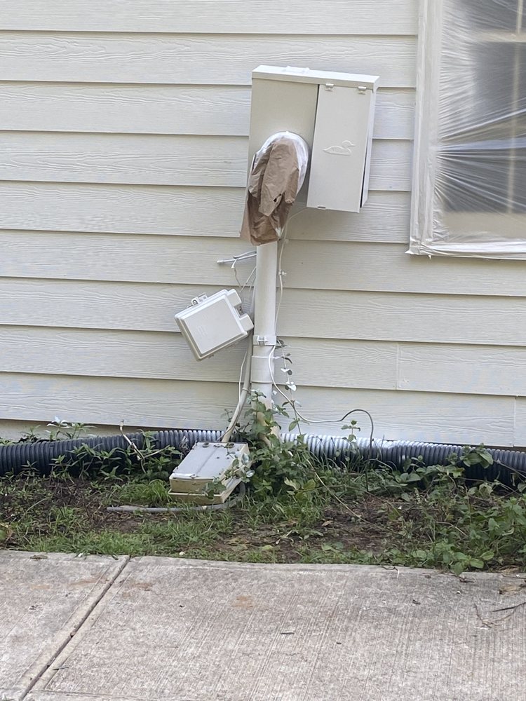 Slide of Rivas Renovations