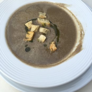 Lusardi's - Mushroom soup - Italian Near Me - New York, New York