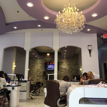 Luxury Nails Spa - Nail Salons Near Me - Vienna, Virginia
