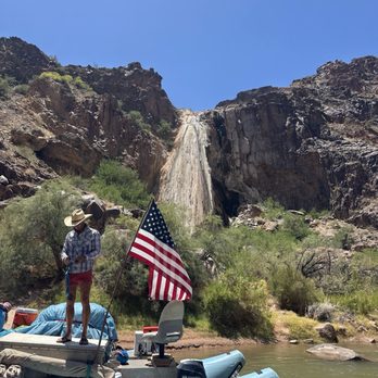 Western River Expeditions - Lucky, and the raft he manned with Jace. - Rafting/Kayaking Near Me - Fredonia, Arizona