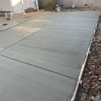 J & K Concrete - finished driveway call us for a free estimate 7312034824 14x32 - Masonry/Concrete Near Me J & K Concrete - finished driveway call us for a free estimate 7312034824 14x32 - Masonry/Concrete Near Me