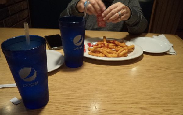 PIZZA HUT - Updated January 2025 - 13 Photos & 19 Reviews - 8 N