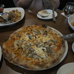Chicken vodka pizza Chicken vodka pizza