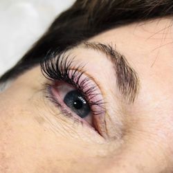 Pinnacle Nails & Lash