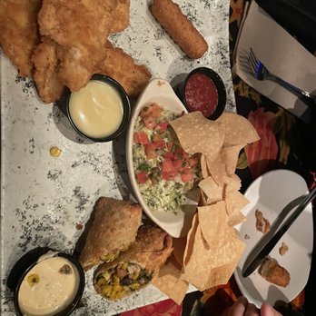 Rainforest Cafe - American Near Me - Edison, New Jersey Rainforest Cafe - American Near Me - Edison, New Jersey