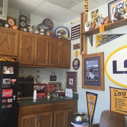 Ross Tire & Service - Waiting room #1 with occasional coffee