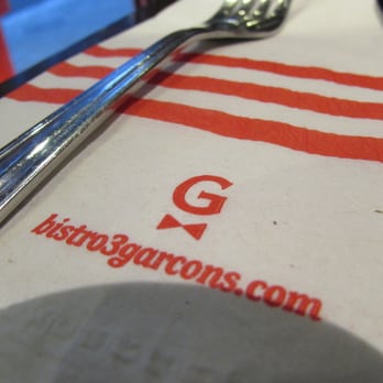 Les Trois Garçons - Salad Near Me - Quebec City, Quebec