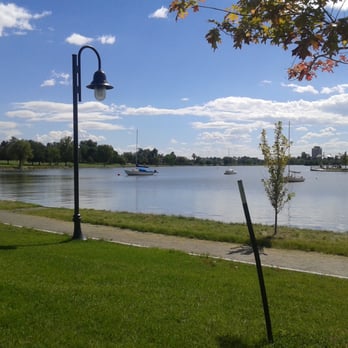 Sloan's Lake Park - After my jog a nice relaxing view - Parks Near Me - Denver, Colorado Sloan's Lake Park - After my jog a nice relaxing view - Parks Near Me - Denver, Colorado