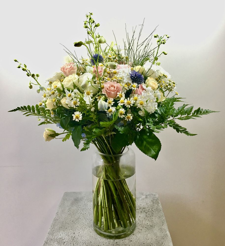 GO FLOWERS Updated August 2024 Request Information 13 Photos 69