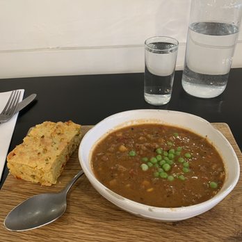 Magnolia Table - Beef stew with jalapeño cornbread - Breakfast & Brunch Near Me - Waco, Texas Magnolia Table - Beef stew with jalapeño cornbread - Breakfast & Brunch Near Me - Waco, Texas