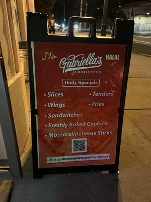 Gabriella's Pizza (Halal) by null