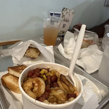 The Devine Cinnamon Roll Deli - Delis Near Me - Columbia, South Carolina The Devine Cinnamon Roll Deli - Delis Near Me - Columbia, South Carolina