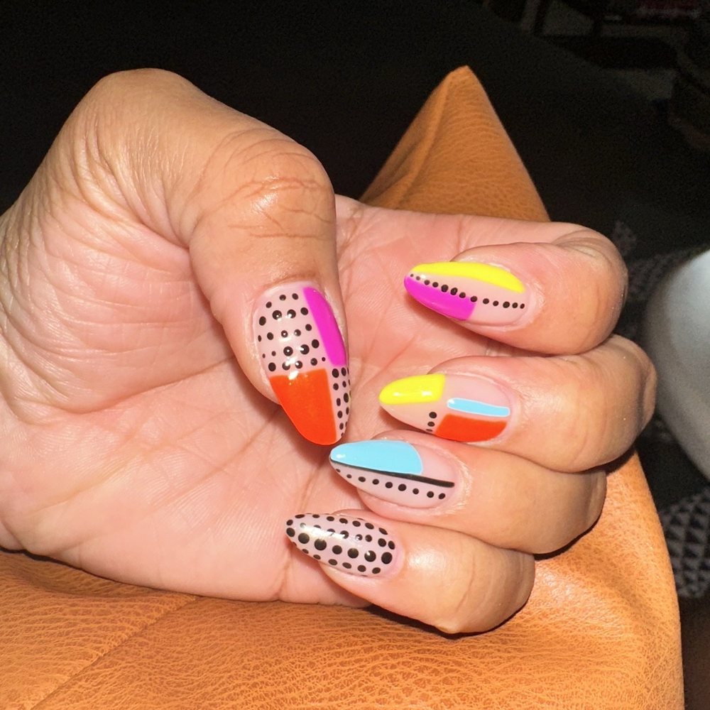 Builder gel with gel polish and design