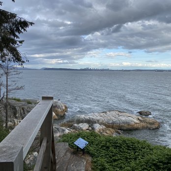 Lighthouse Park - Parks Near Me Lighthouse Park - Parks Near Me