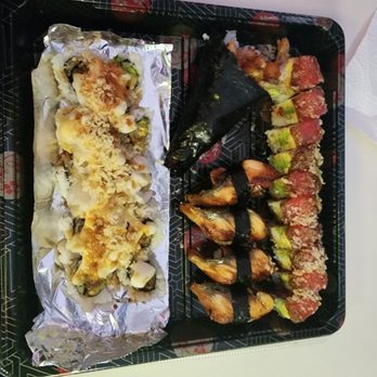 Pisces Sushi - Cotton candy, crystal shrimp hand roll, unagi and the Pisces roll. - Sushi Bars Near Me - Reno, Nevada