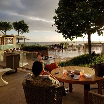 Hinana Bar - Poolside cocktails with happy aloha service! - Lounges Near Me - Honolulu, Hawaii