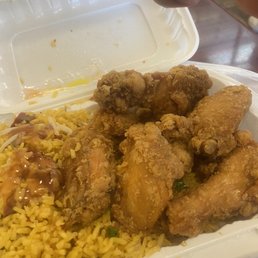 Fried chicken and pork fried rice Fried chicken and pork fried rice