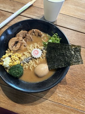 Jimoto Ramen by null