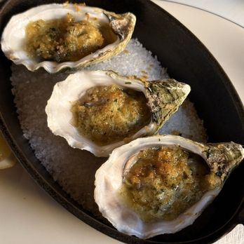 Fete - baked oysters - New American Near Me - Honolulu, Hawaii Fete - baked oysters - New American Near Me - Honolulu, Hawaii