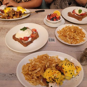 Toast Kitchen & Bar - Breakfast & Brunch Near Me - Brea, California Toast Kitchen & Bar - Breakfast & Brunch Near Me - Brea, California