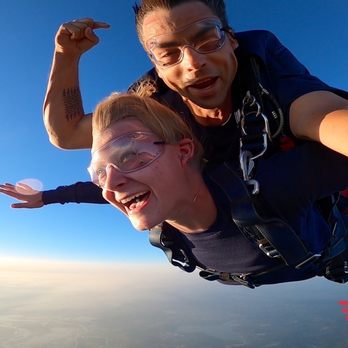 Skydive Snohomish - Skydiving Near Me - Snohomish, Washington