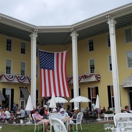 The grand lawn a highly patriotic theme which we loved. The grand lawn a highly patriotic theme which we loved.