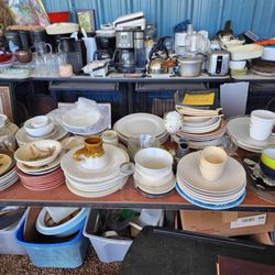 Albany Rescue Mission Thrift Store - More plates