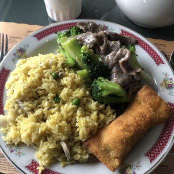 Royal City Restaurant - Lunch special with 3 items - Chinese Near Me - Guelph, Ontario Royal City Restaurant - Lunch special with 3 items - Chinese Near Me - Guelph, Ontario