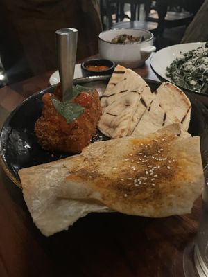 Burger + Grain by null