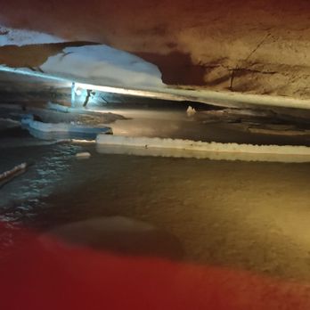 Bluff Dwellers Cave - Museums Near Me - Noel, Missouri