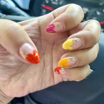 Ella Nail Lounge - Found this idea online and they made it happen! - Nail Salons Near Me - Los Angeles, California