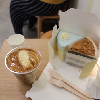 Harucake - Soosoo latte Green grape yogurt cake (left) Mugwort injeolmi cake (right) - Coffee & Tea Near Me - Los Angeles, California Harucake - Soosoo latte Green grape yogurt cake (left) Mugwort injeolmi cake (right) - Coffee & Tea Near Me - Los Angeles, California