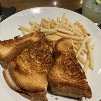 Reunion Kitchen + Drink - Rib sandwich - New American Near Me - Laguna Beach, California