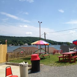 Lime Lake Snack Bar - Nice view of Lime Lake