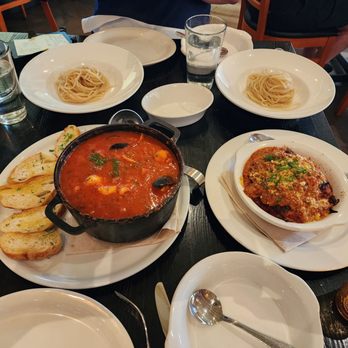 Etto Pasta Bar - I guess this is everything together - Italian Near Me - Paso Robles, California Etto Pasta Bar - I guess this is everything together - Italian Near Me - Paso Robles, California