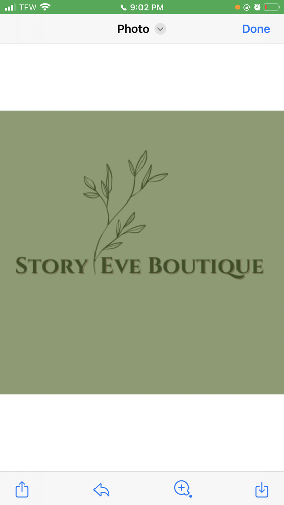 Story Eve Boutique Logo