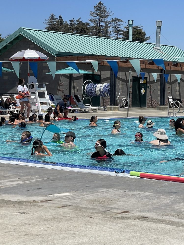 Phillip West Aquatic Center Logo