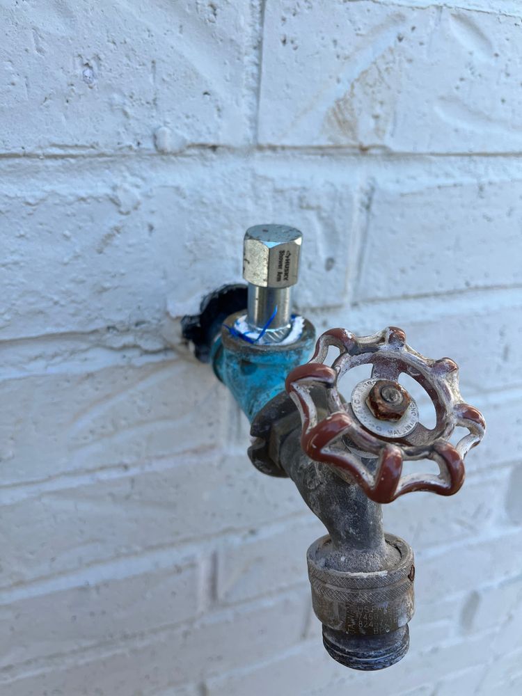 Slide of Texas Star Plumbers