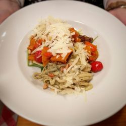 Pollers Häusje - Pasta m. Kürbiskernpesto