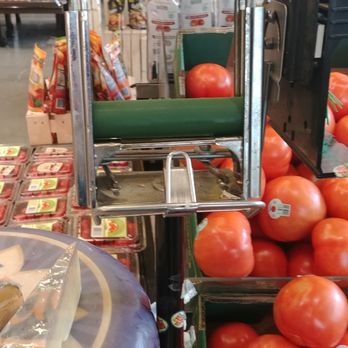 Mariano's - West Loop - Empty produce bags--the norm in the produce section. - Grocery Near Me - Chicago, Illinois