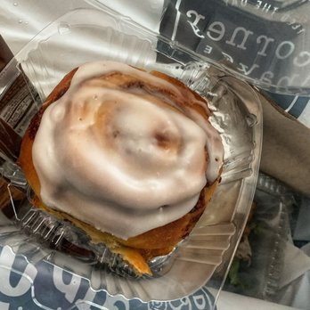 Corner Bakery Cafe - Cinnamon roll - Bakeries Near Me - Houston, Texas Corner Bakery Cafe - Cinnamon roll - Bakeries Near Me - Houston, Texas