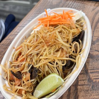 Sticky Rice - Richardson - Green Papaya Salad - Thai Near Me - Richardson, Texas Sticky Rice - Richardson - Green Papaya Salad - Thai Near Me - Richardson, Texas