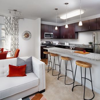 Overlook at Franklin Square - Apartments Near Me - Baltimore, Maryland