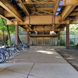 CTA - Central - North Exit, Bike Parking