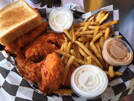 Outlanders Southern Chicken by null