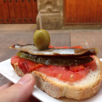 Gilda - Tapas/Small Plates Near Me - Zaragoza, Z Gilda - Tapas/Small Plates Near Me - Zaragoza, Z